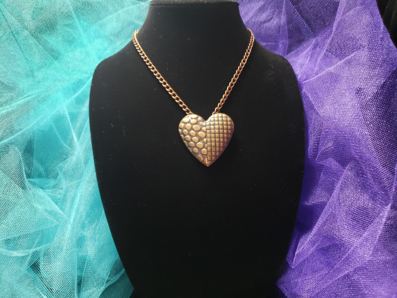 Antique Bronze Heart
